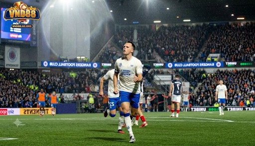 The Tactical Evolution of Lawrence Shankland in Modern Football