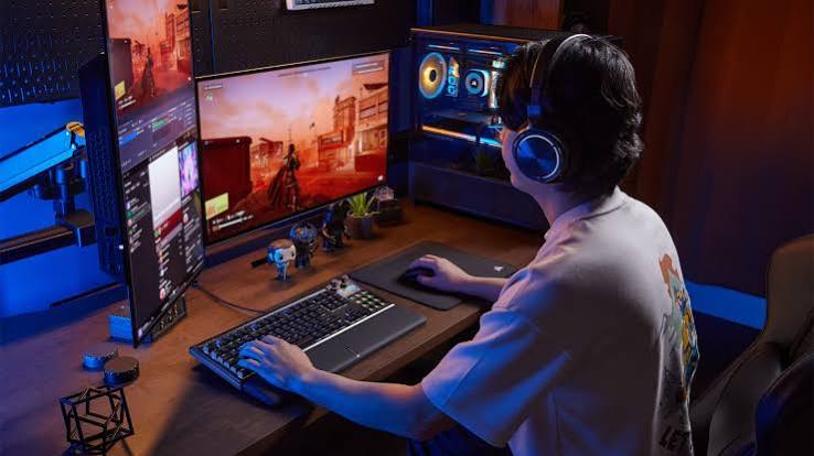 The Evolution of Online Gaming and Digital Entertainment